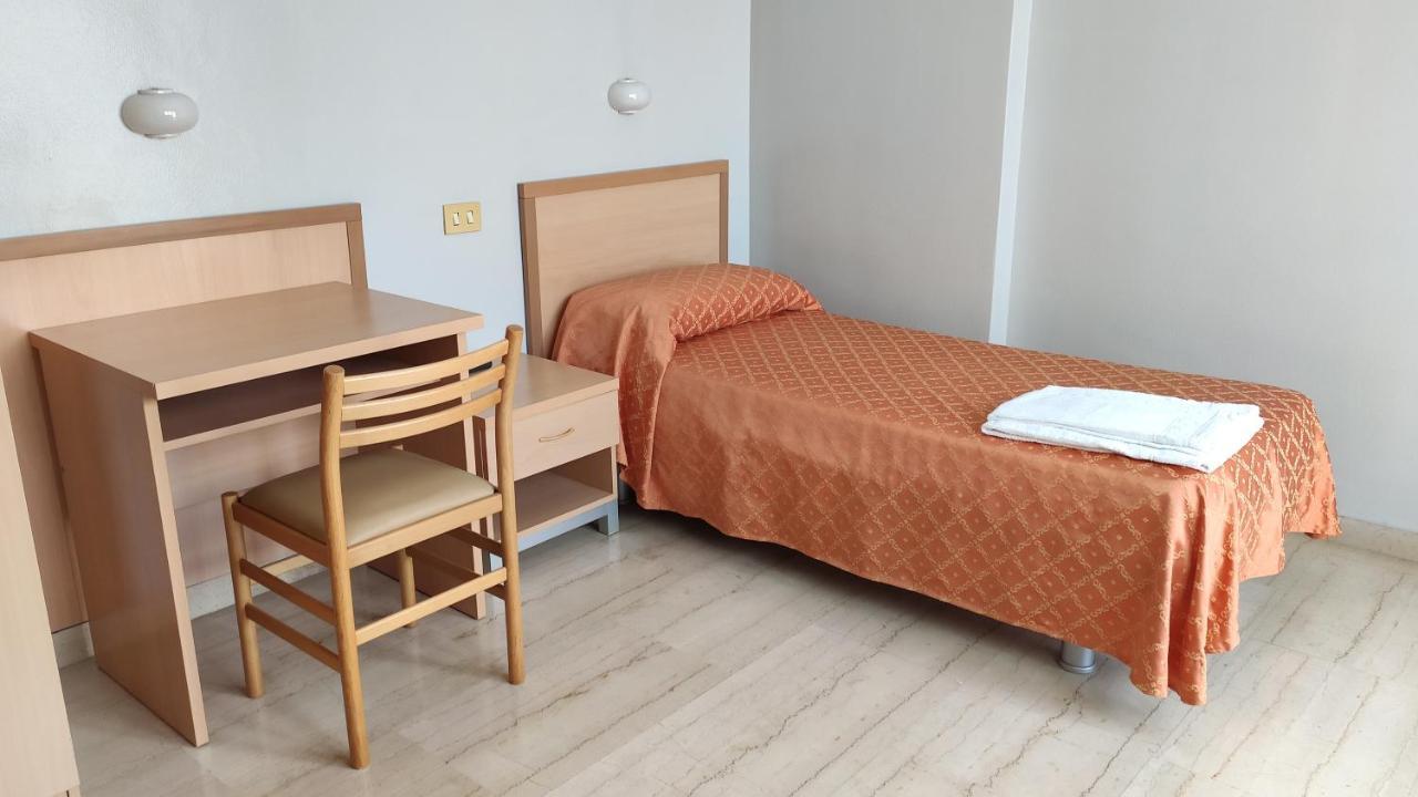 Hotel SAN JUAN DE RIBERA, Casa per Ferie Roma Exterior foto