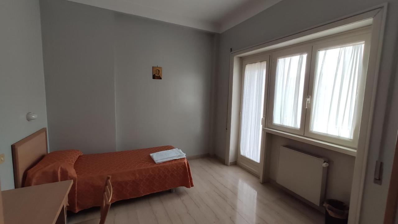 Hotel SAN JUAN DE RIBERA, Casa per Ferie Roma Exterior foto