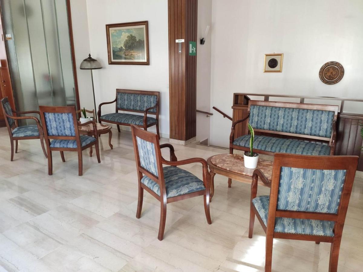 Hotel SAN JUAN DE RIBERA, Casa per Ferie Roma Exterior foto